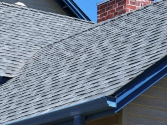 Residential roofing gallery image.