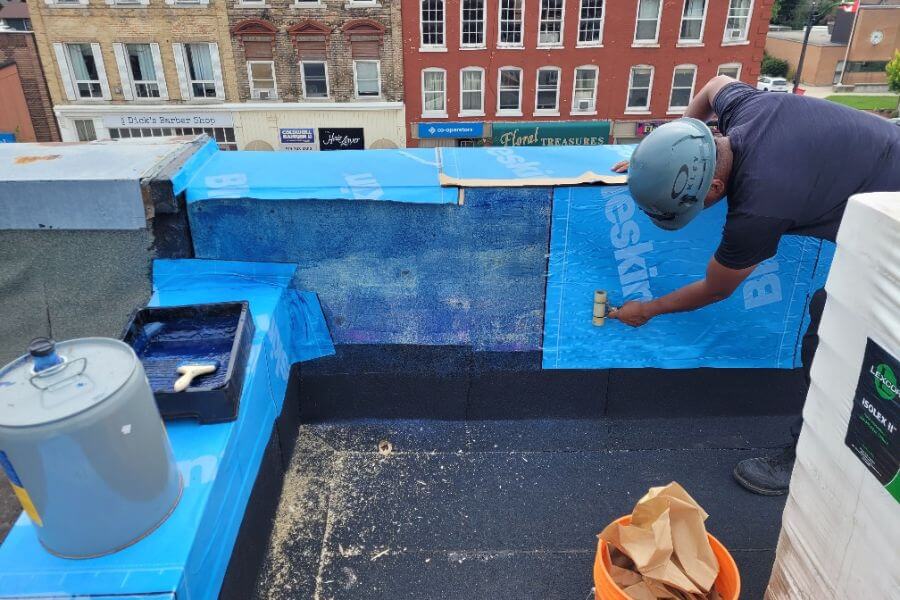 flat roof replacement toronto