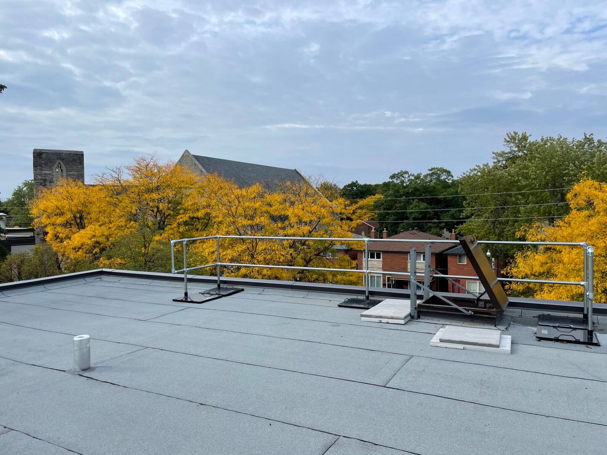 roof guardrail installation