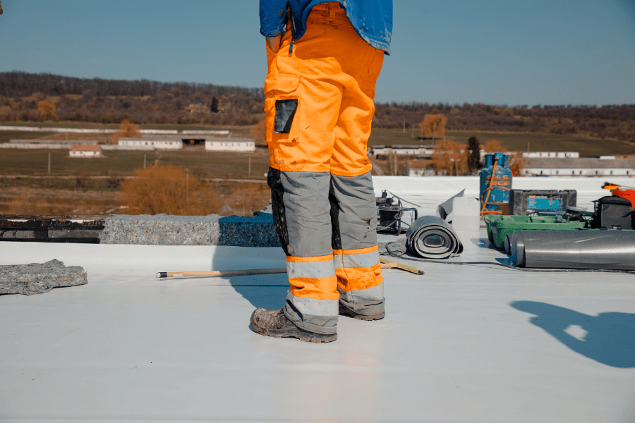pvc roofing system installation repair maintenance