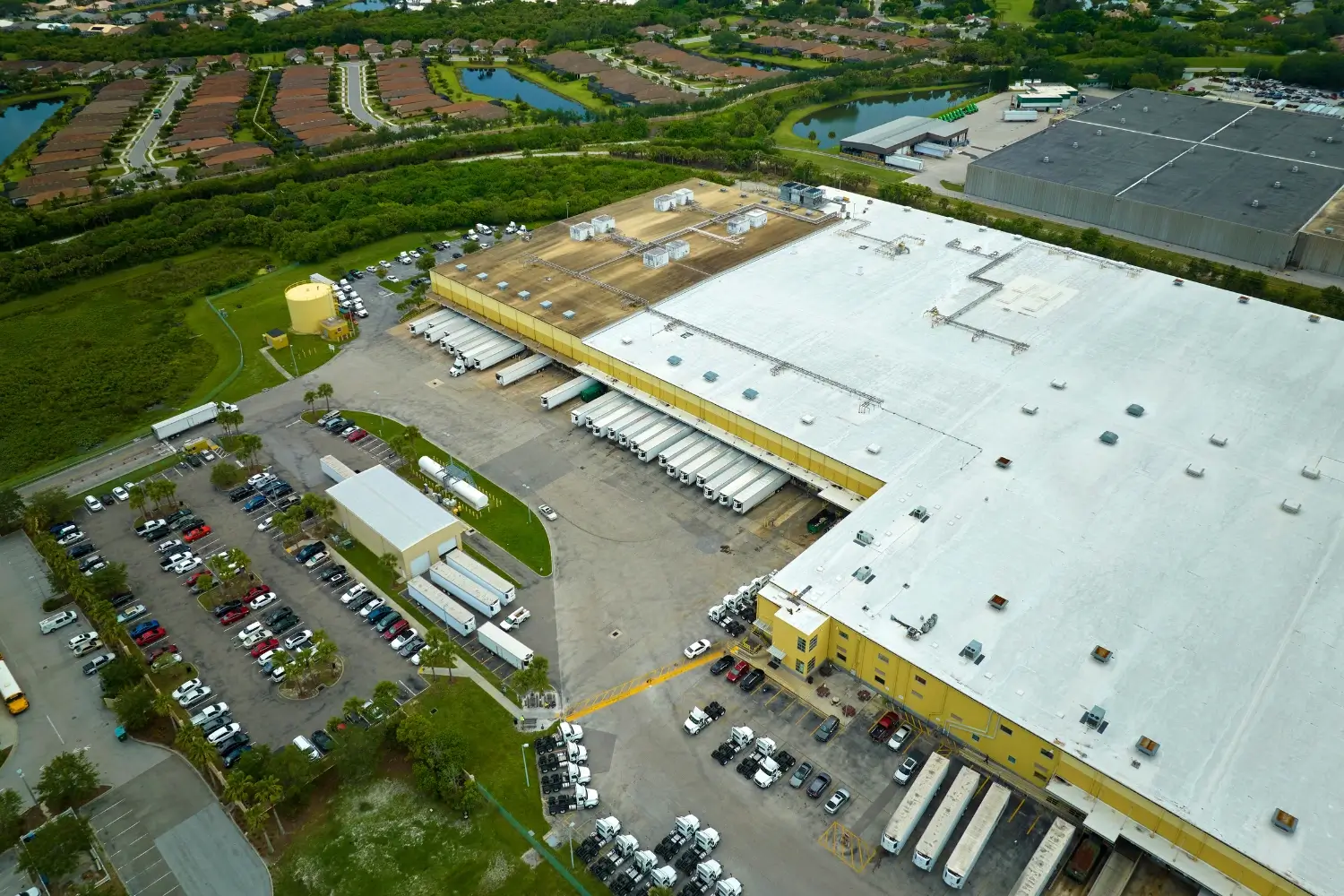 book maintenance for pvc roofs