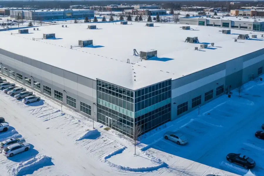 professional snow removal roofing services