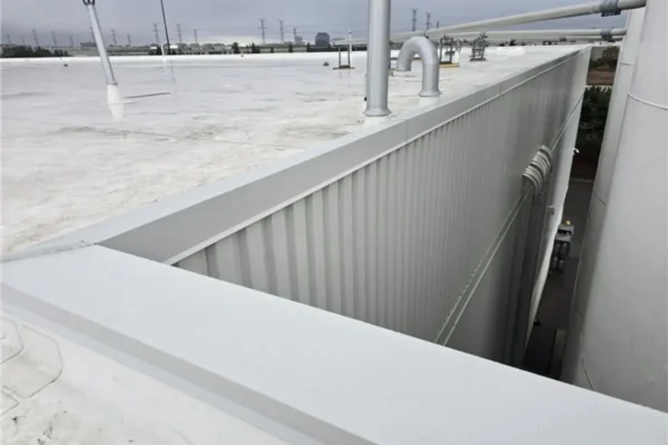 replacing manufacturer building roof membrane with tpo